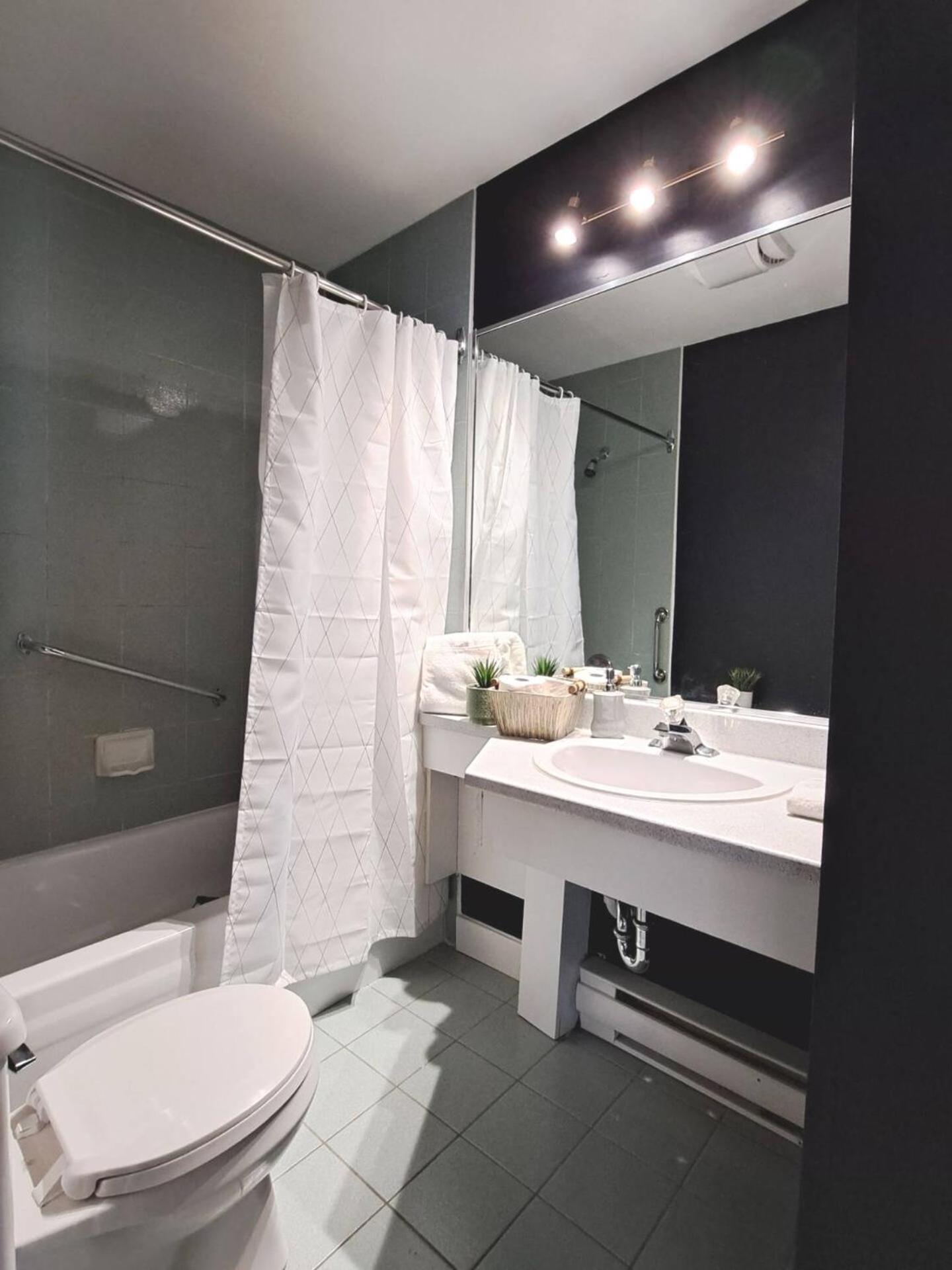 Apartament Habitations Zenith Sainte-Anne-de-Beaupré Zewnętrze zdjęcie